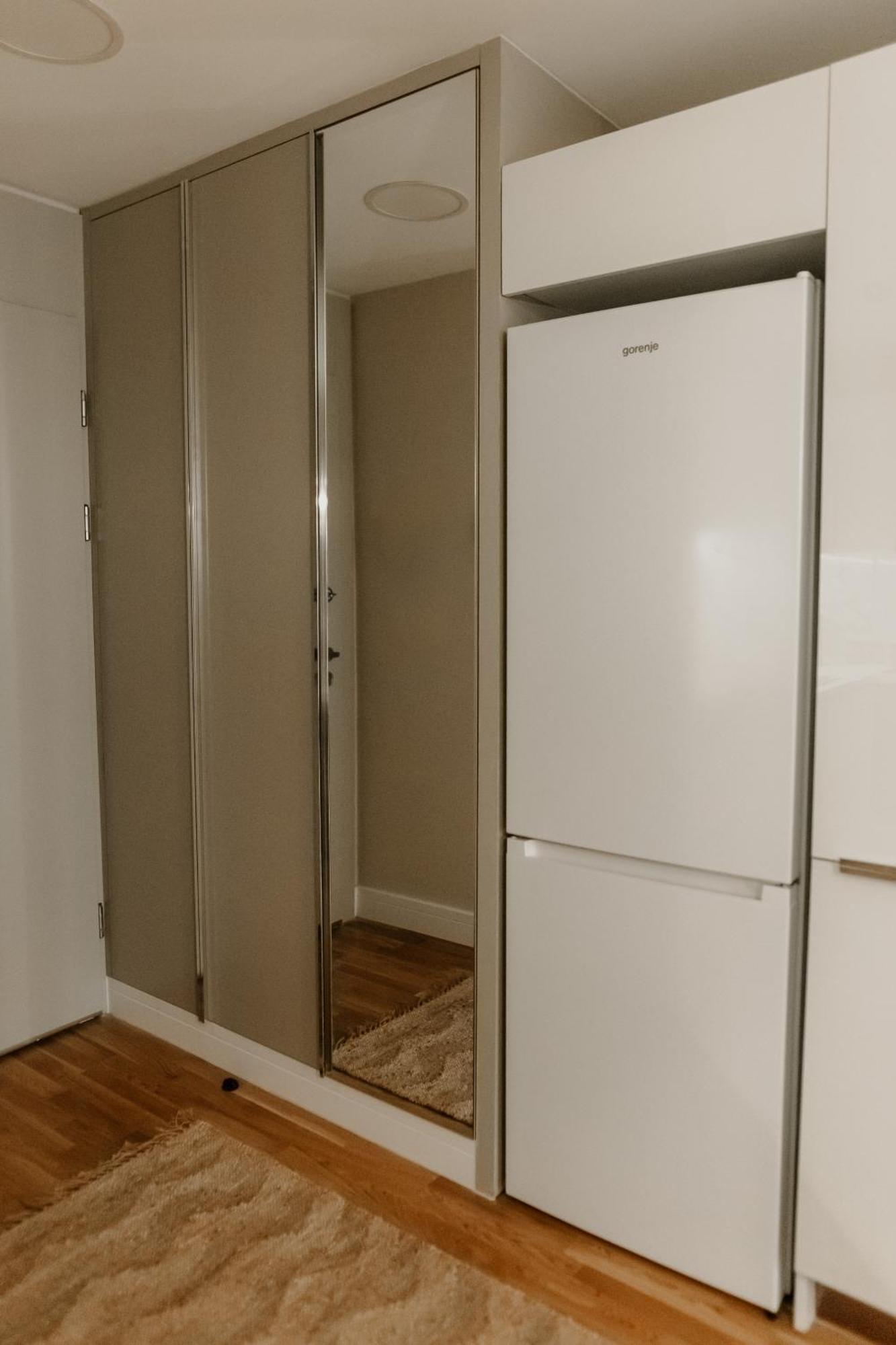 Diamond Towers Apartment